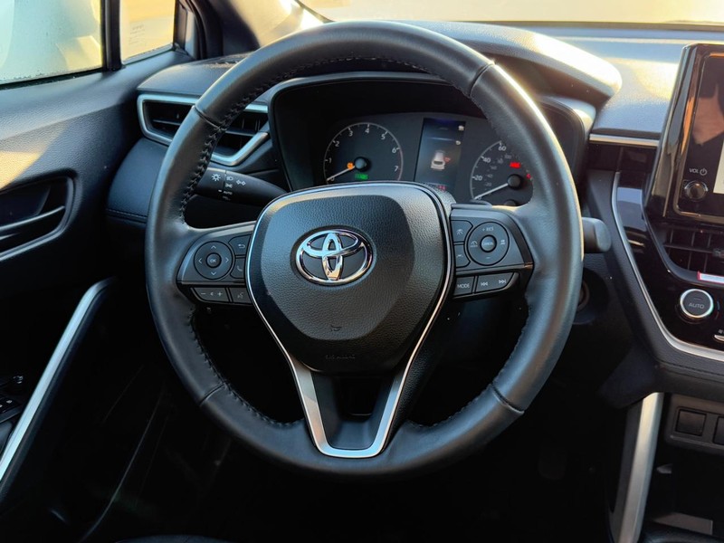 Toyota Corolla Cross Vehicle Image 13