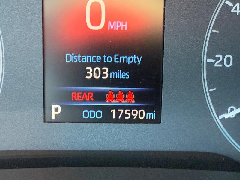 Toyota Corolla Cross Vehicle Image 20