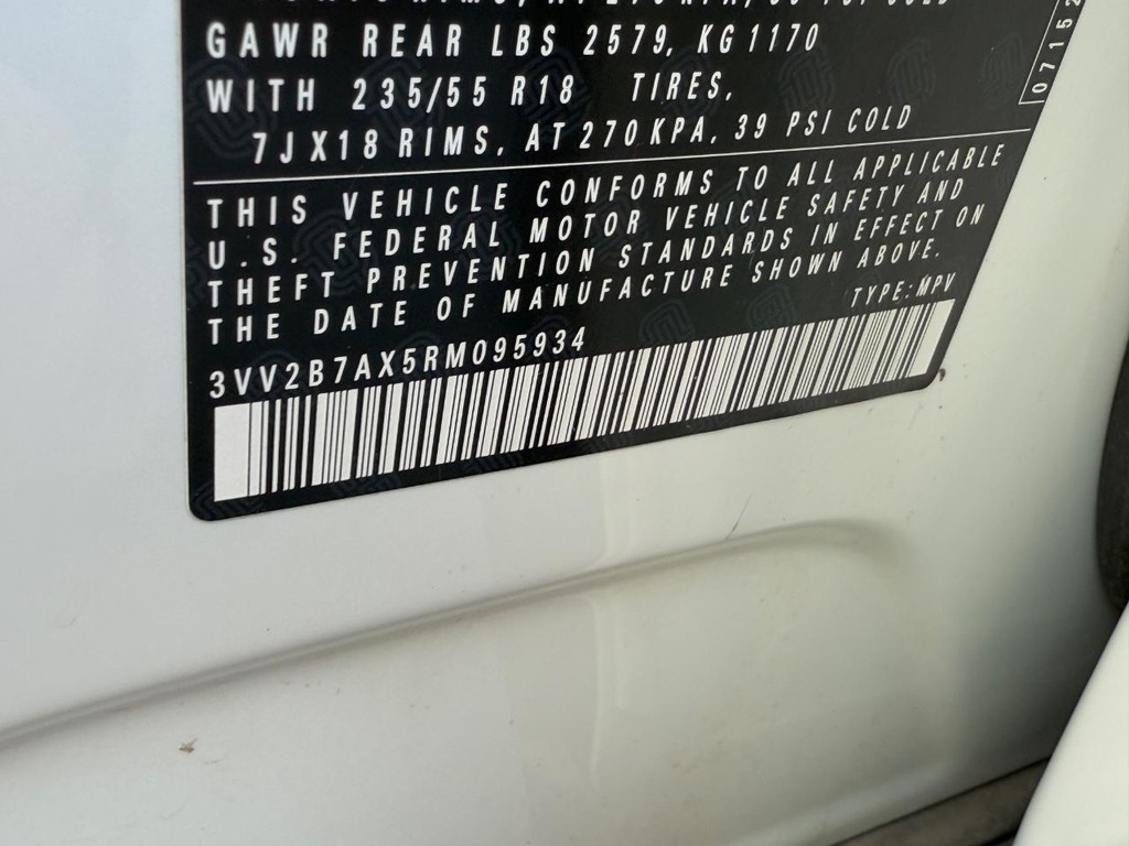 Volkswagen Tiguan Vehicle Image 22