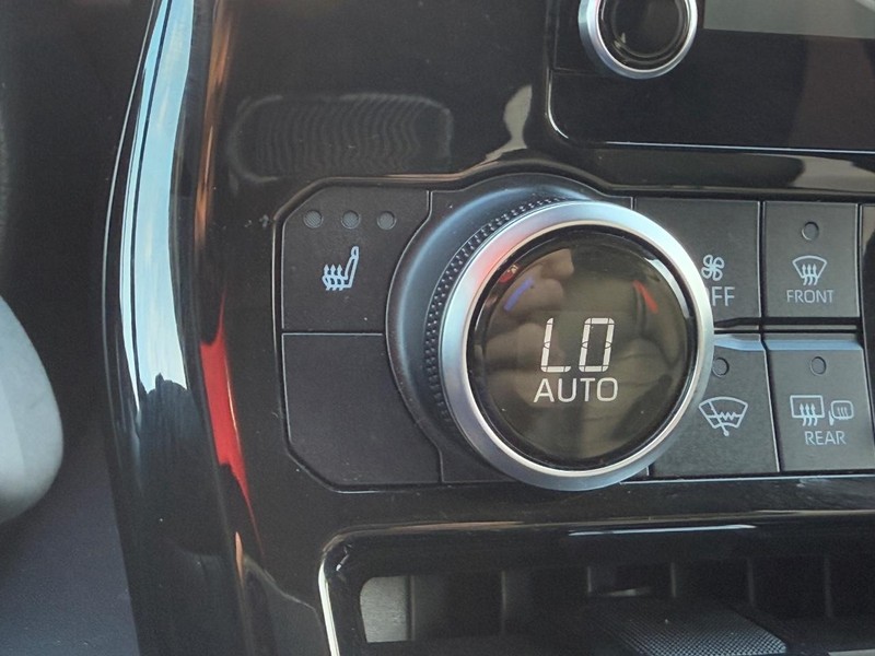 Toyota Highlander Vehicle Image 23