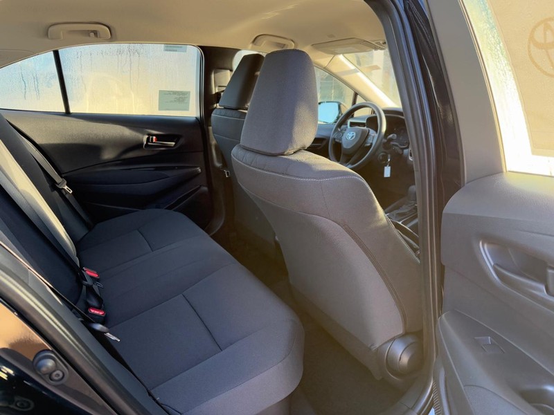 Toyota Corolla Vehicle Image 6