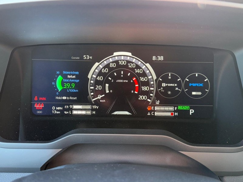 Toyota Tundra 4WD Vehicle Image 17