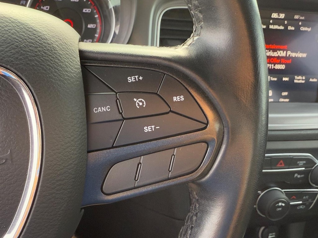 Dodge Charger Vehicle Image 17