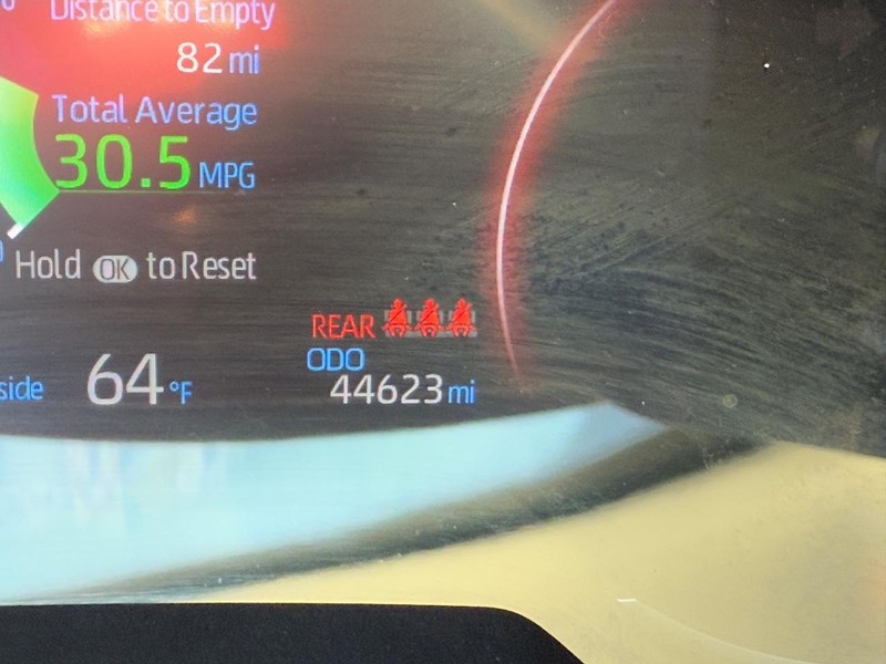 Toyota RAV4 Vehicle Image 19