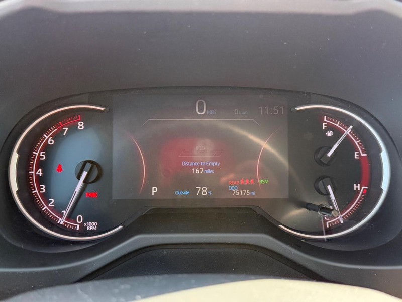 Toyota RAV4 Vehicle Image 19