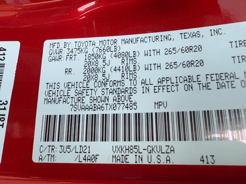 Toyota Sequoia Vehicle Image 19