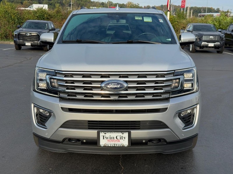 Ford Expedition Vehicle Image 10