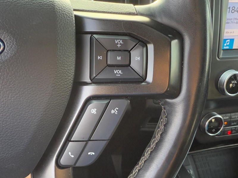 Ford Expedition Vehicle Image 21