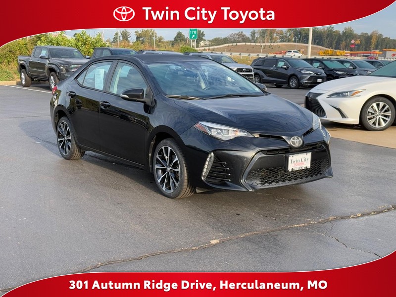 Used 2017 Toyota Corolla SE with VIN 2T1BURHE0HC878255 for sale in Herculaneum, MO