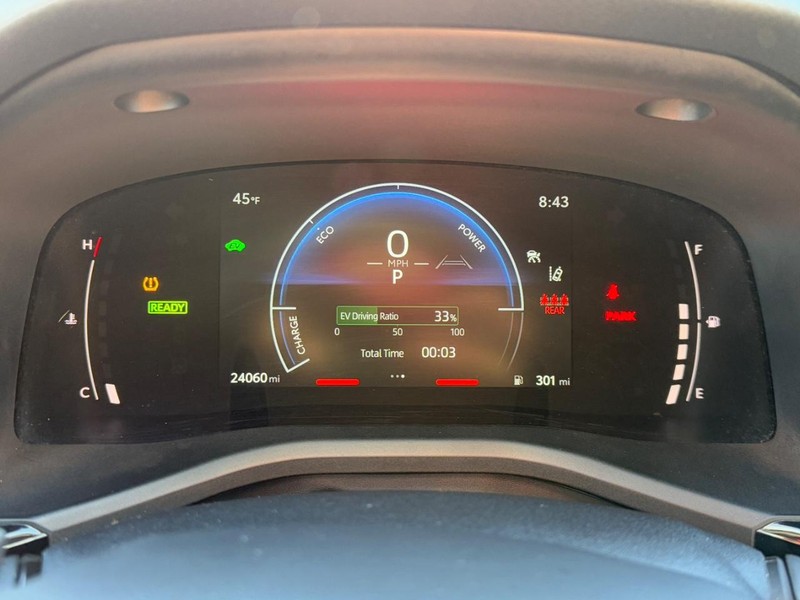 Toyota Camry Vehicle Image 19