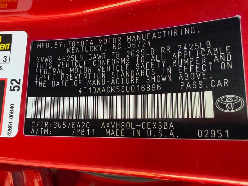 Toyota Camry Vehicle Image 22