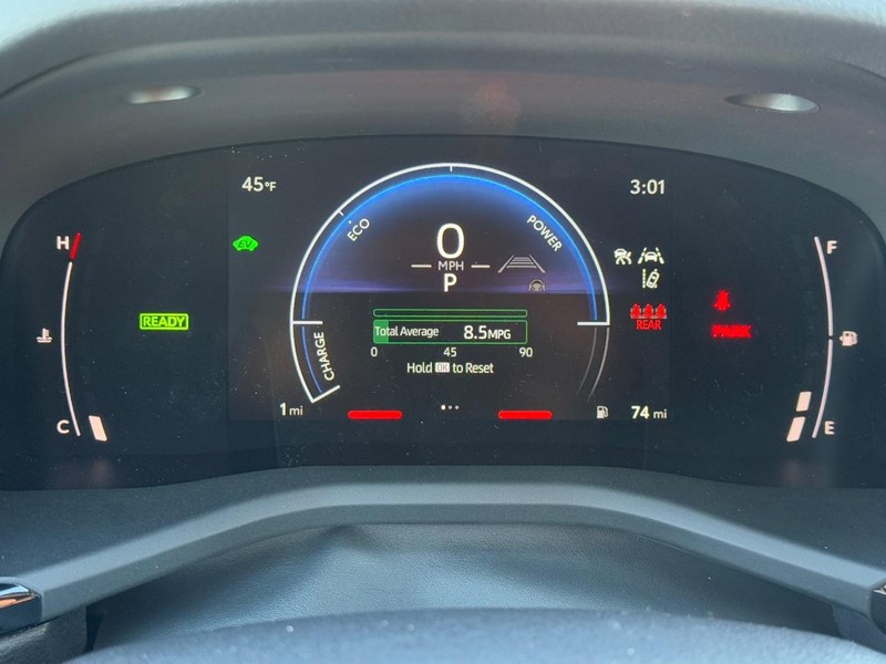 Toyota Camry Vehicle Image 14