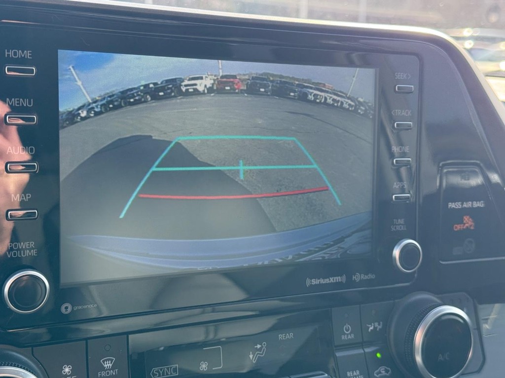 Toyota Highlander Vehicle Image 21