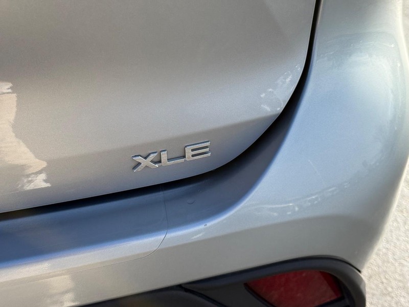 Toyota Highlander Vehicle Image 6