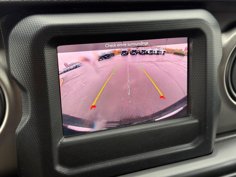 Jeep Wrangler Vehicle Image 20