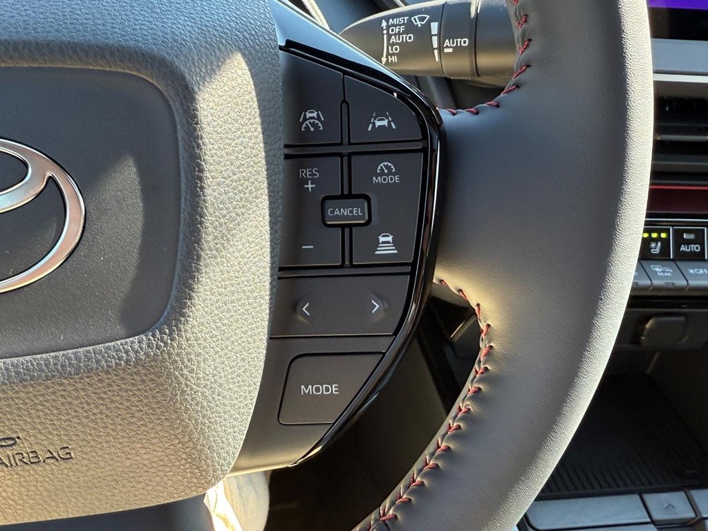 Toyota Prius Plug-In Hybrid Vehicle Image 14