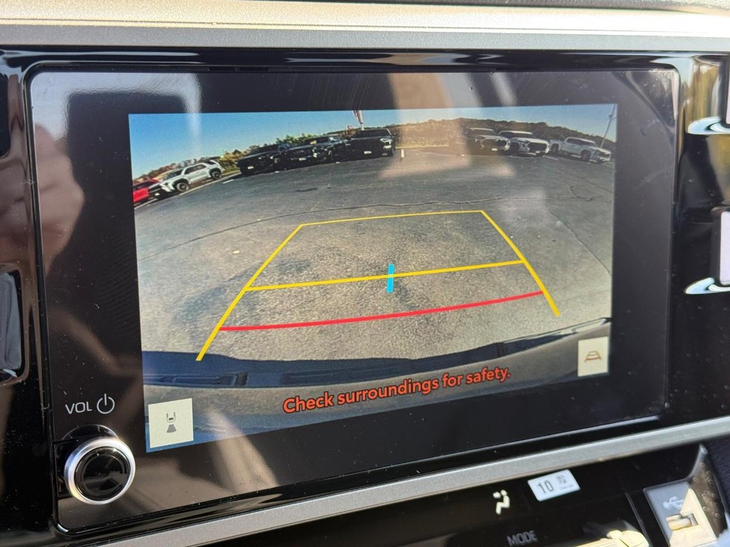 Toyota Tundra 4WD Vehicle Image 15