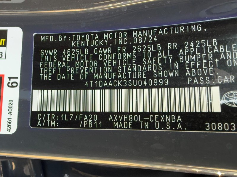 Toyota Camry Vehicle Image 22