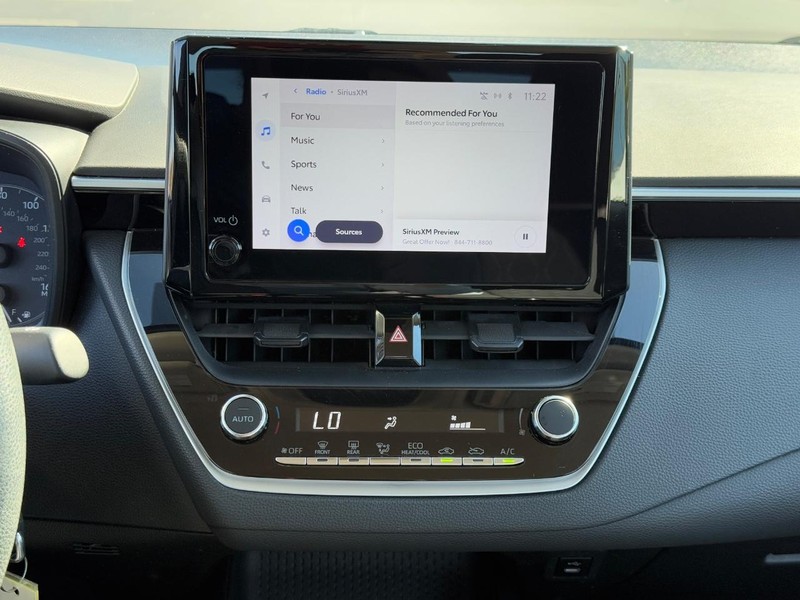 Toyota Corolla Vehicle Image 13