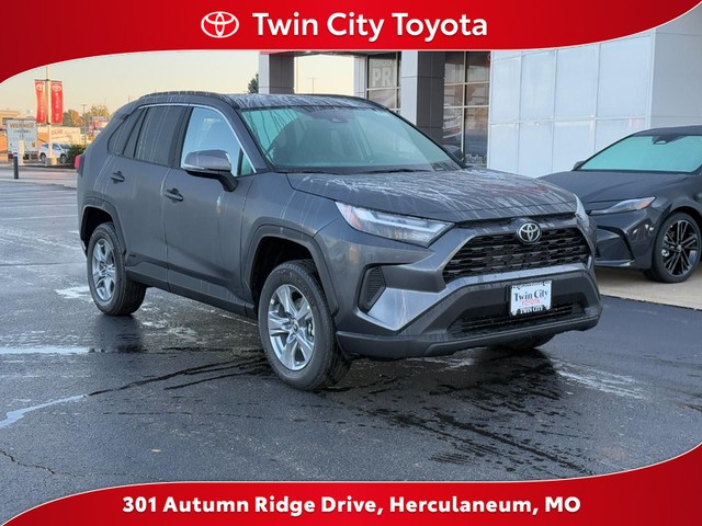 more details - toyota rav4