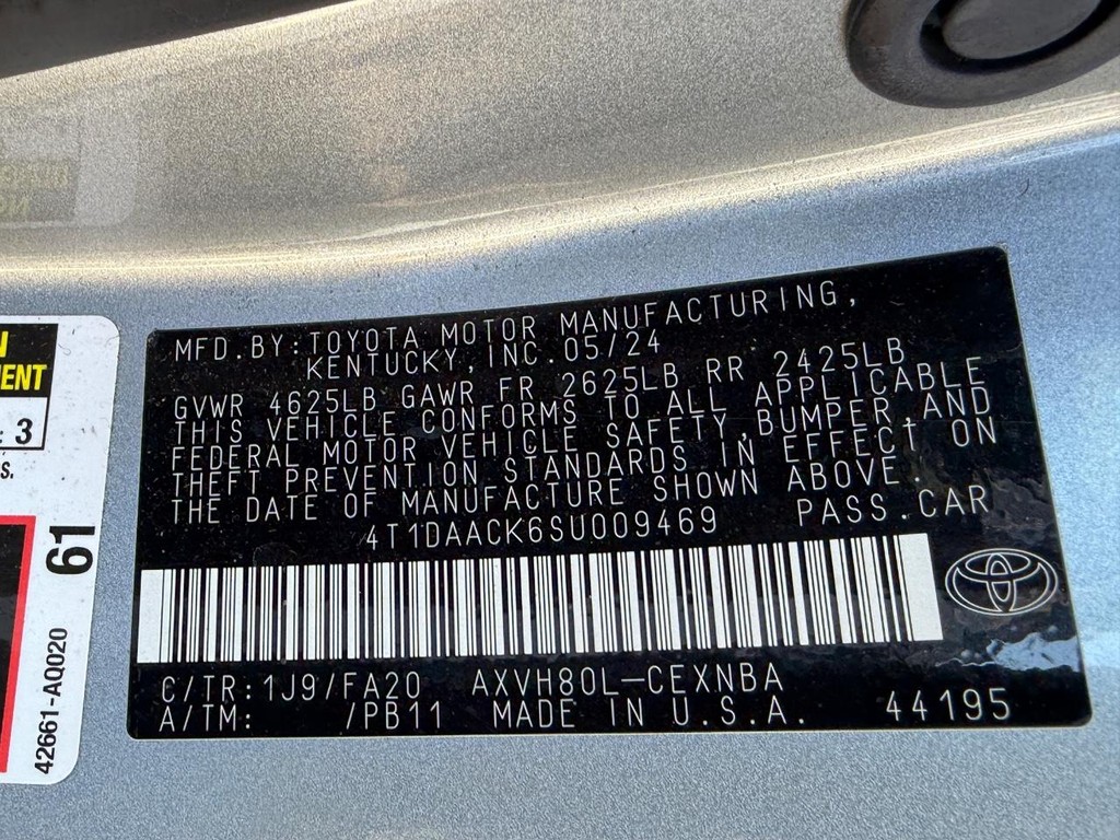 Toyota Camry Vehicle Image 20