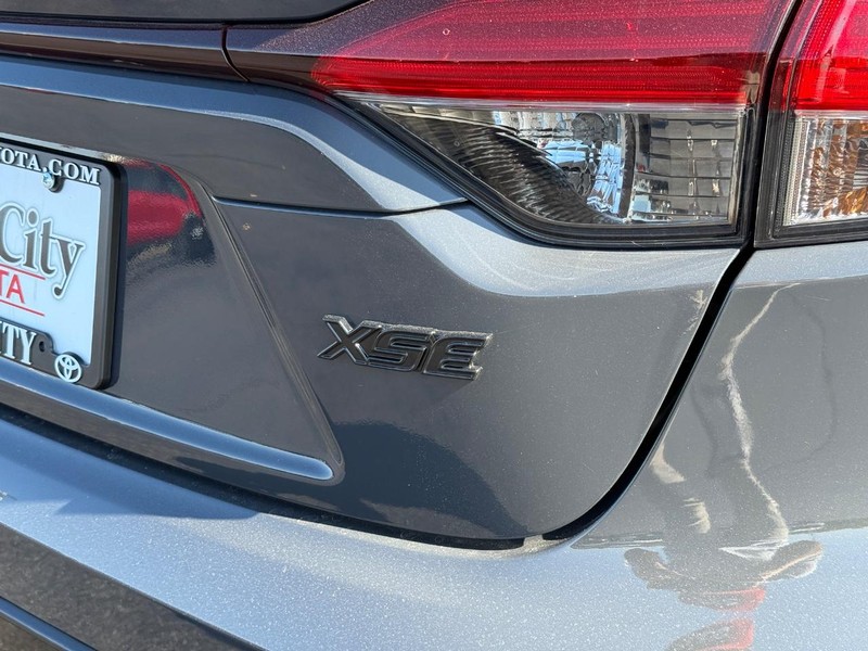 Toyota Corolla Vehicle Image 4