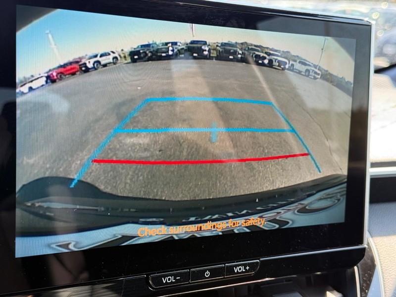 Toyota Corolla Vehicle Image 15