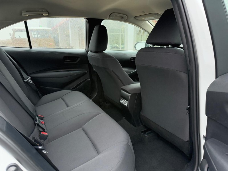 Toyota Corolla Vehicle Image 10