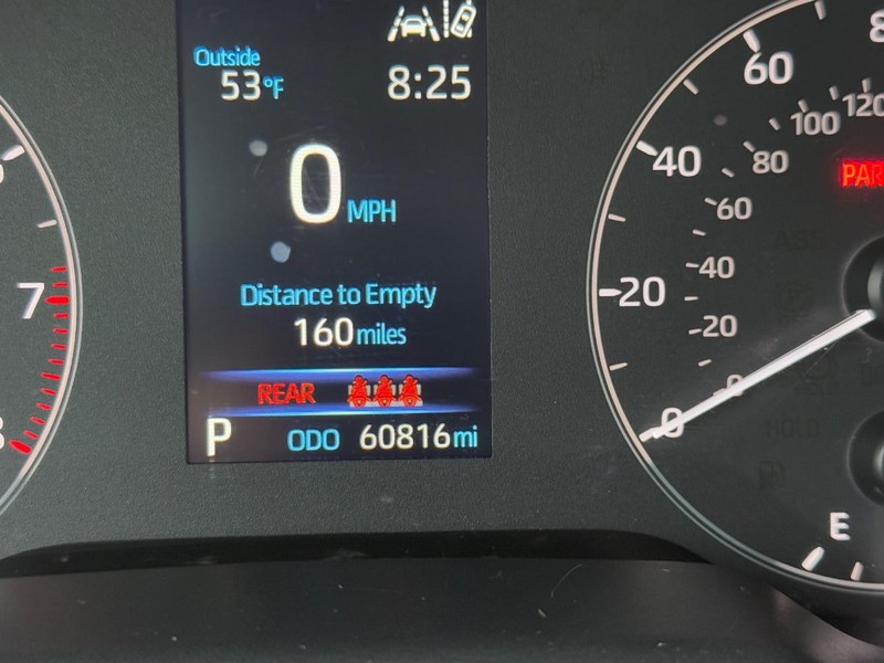 Toyota Corolla Vehicle Image 19