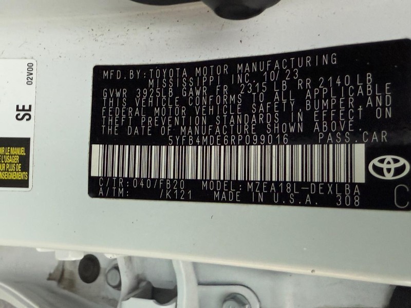 Toyota Corolla Vehicle Image 21