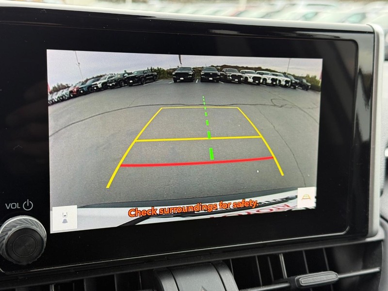 Toyota RAV4 Vehicle Image 21