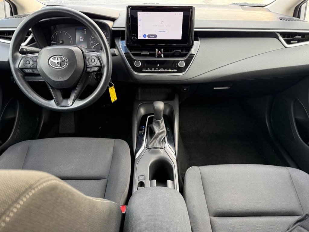 Toyota Corolla Vehicle Image 11