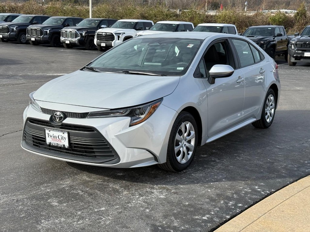 Toyota Corolla Vehicle Image 7