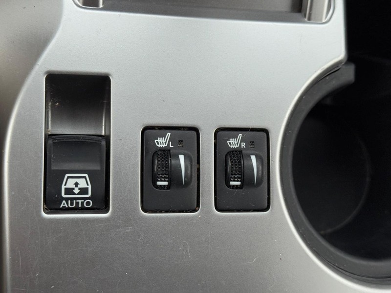 Toyota 4Runner Vehicle Image 23