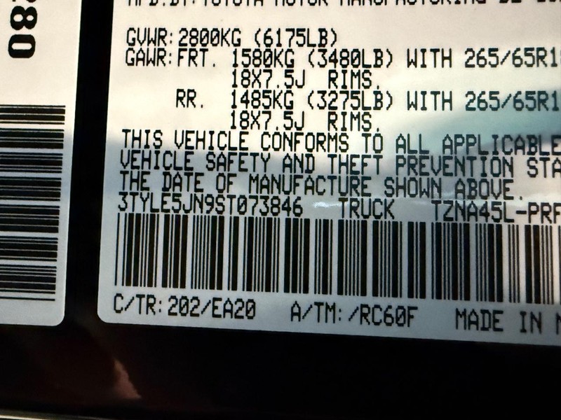 Toyota Tacoma 4WD Vehicle Image 16