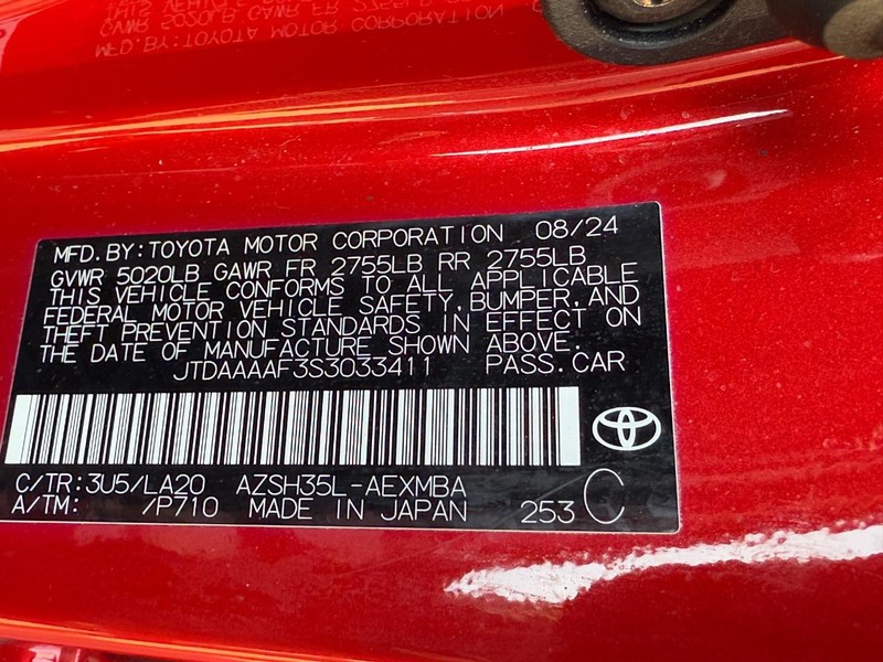 Toyota Crown Vehicle Image 23