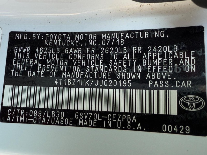 Toyota Camry Vehicle Image 23