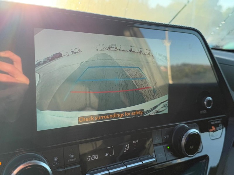 Toyota Highlander Vehicle Image 14