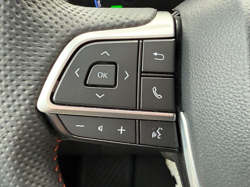 Toyota Sienna Vehicle Image 18