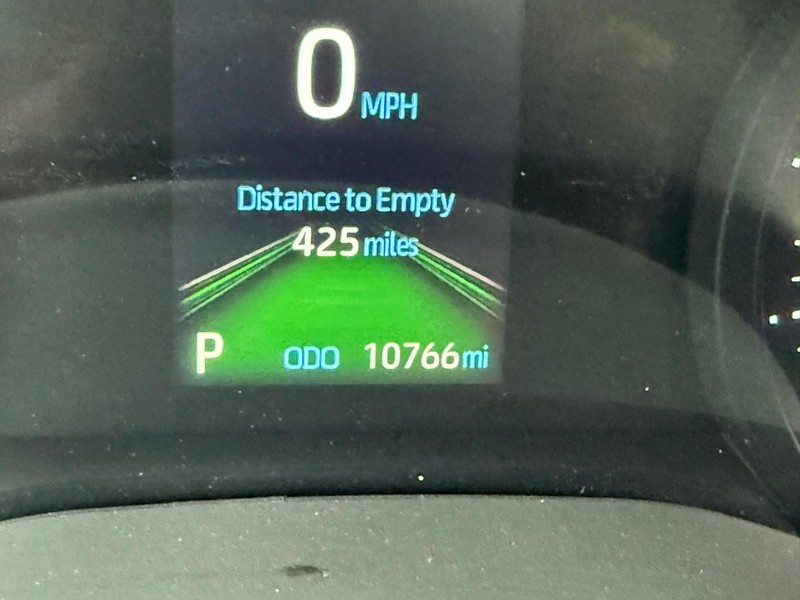 Toyota Sienna Vehicle Image 21