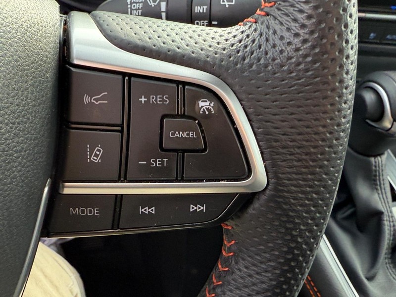 Toyota Sienna Vehicle Image 19