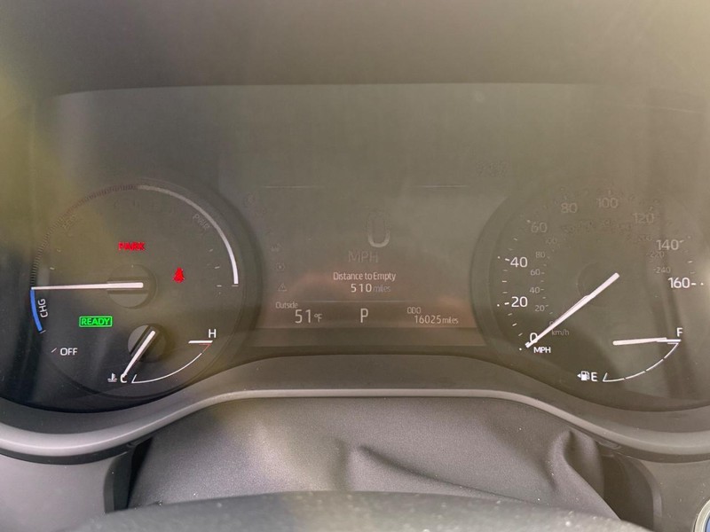 Toyota Sienna Vehicle Image 20