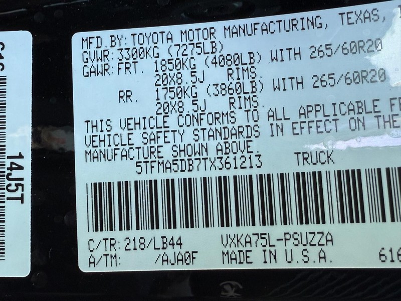 Toyota Tundra 4WD Vehicle Image 20