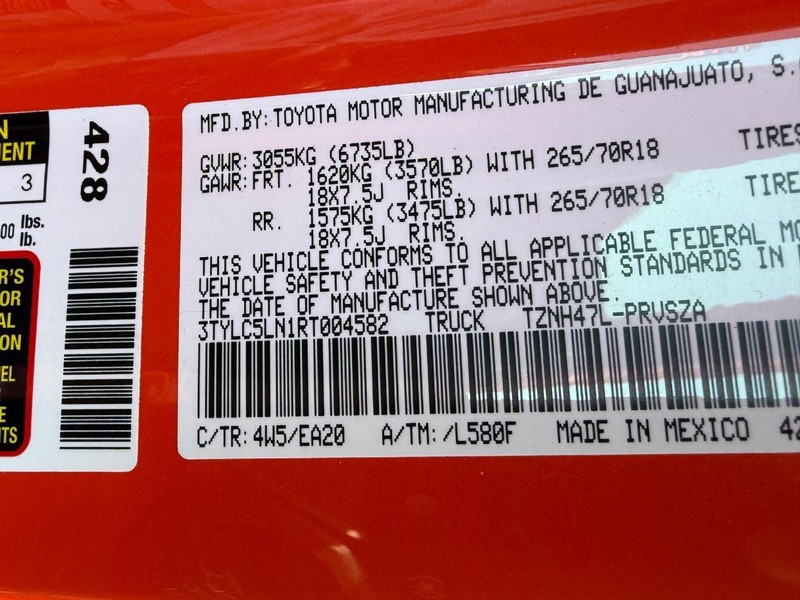 Toyota Tacoma 4WD Vehicle Image 24