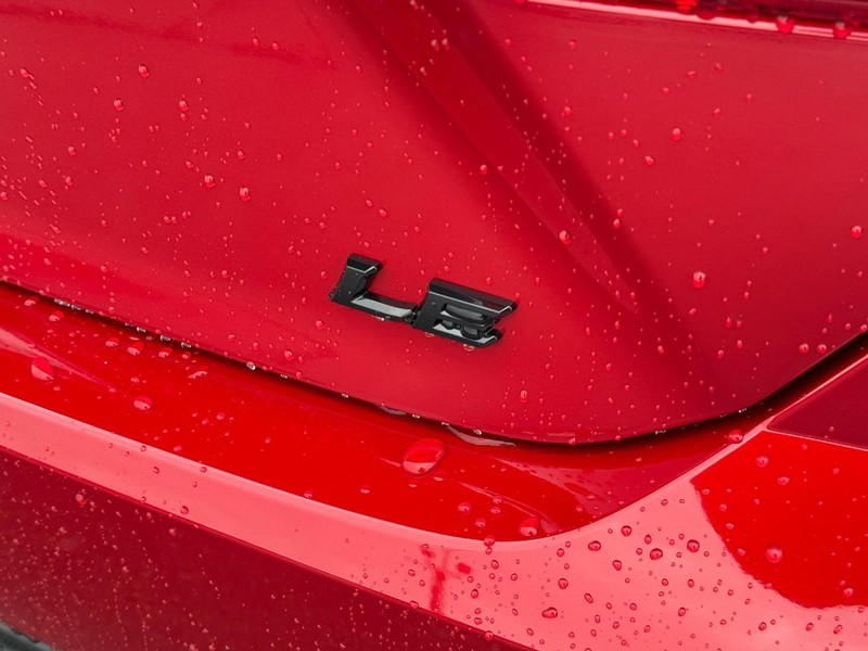 Toyota Camry Vehicle Image 4