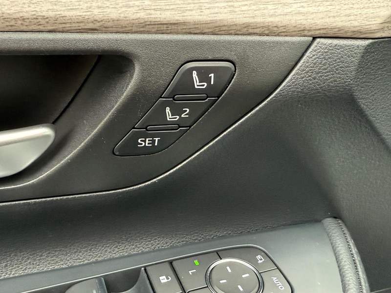 Toyota Grand Highlander Vehicle Image 17