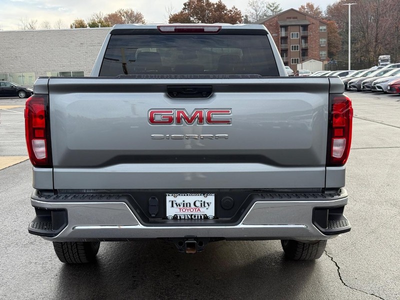 GMC Sierra 1500 Vehicle Image 4