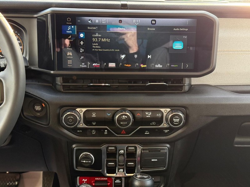 Jeep Wrangler Vehicle Image 13