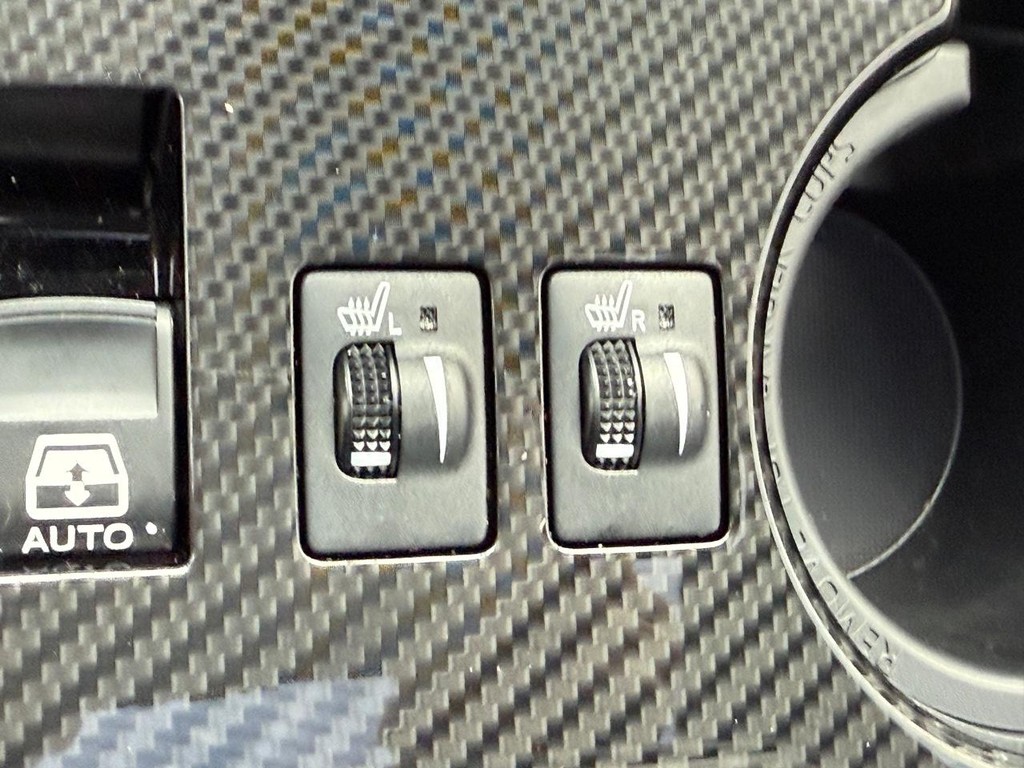 Toyota 4Runner Vehicle Image 23