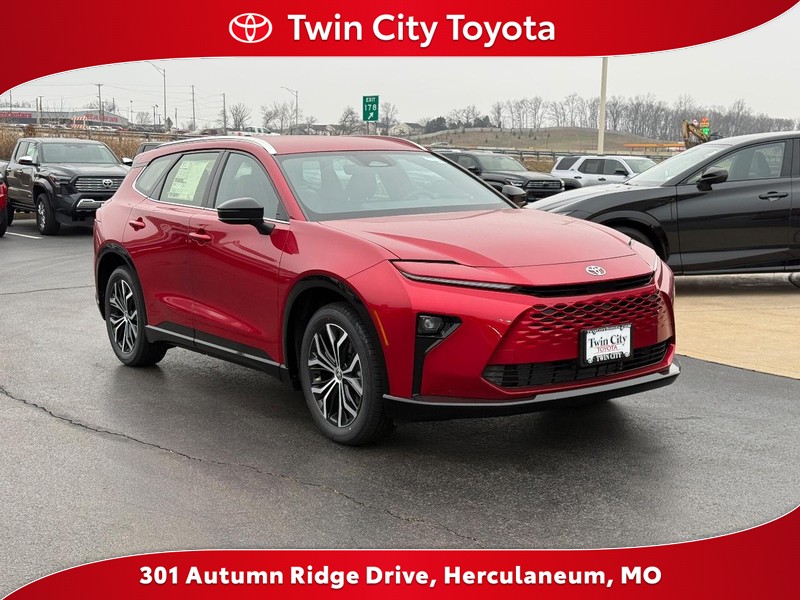 2025 Toyota Crown Signia XLE AWD